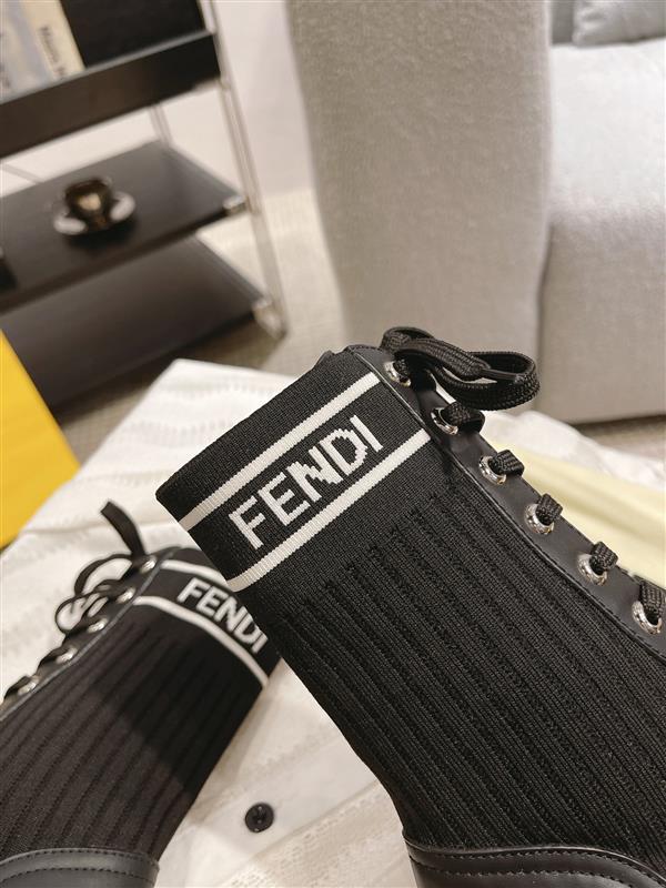 202435221929152 3008